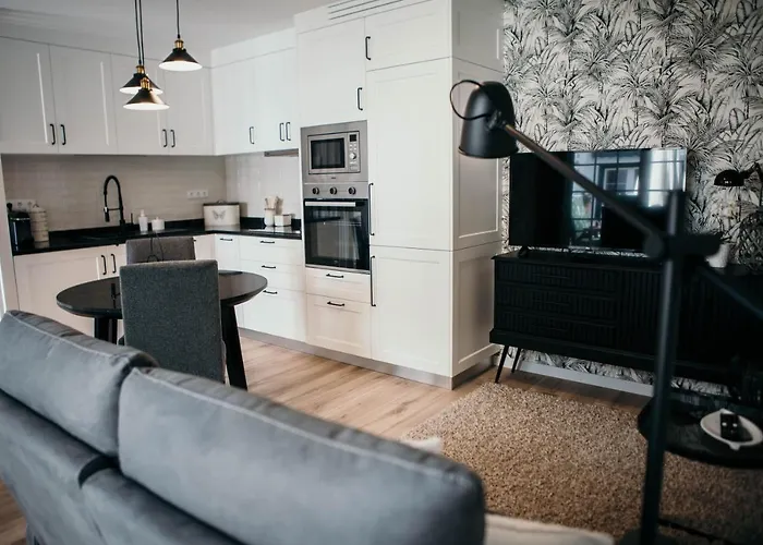 Flowers & Faces Casa de hóspedes 3*