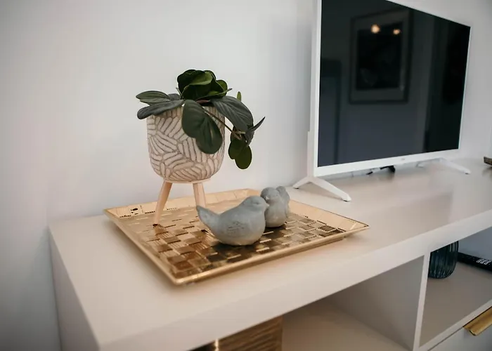 Flowers & Faces Gasthof 3*