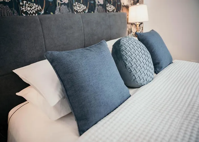 Flowers & Faces Gasthof 3*